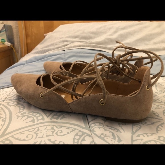 Nine West lace flats - Picture 5 of 10